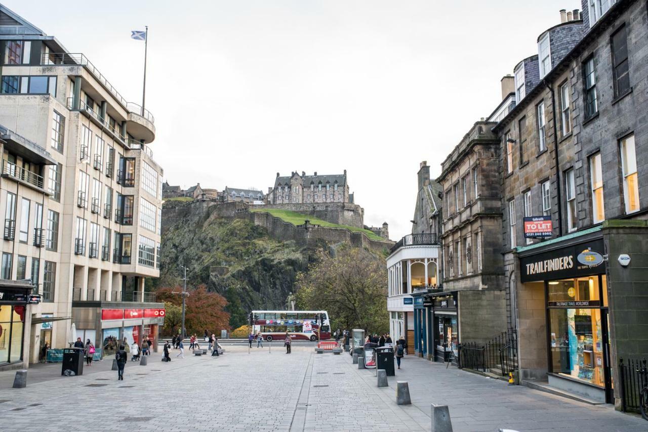 Beautiful City Centre Apartment - Holyrood Park Edinburgh Exterior photo